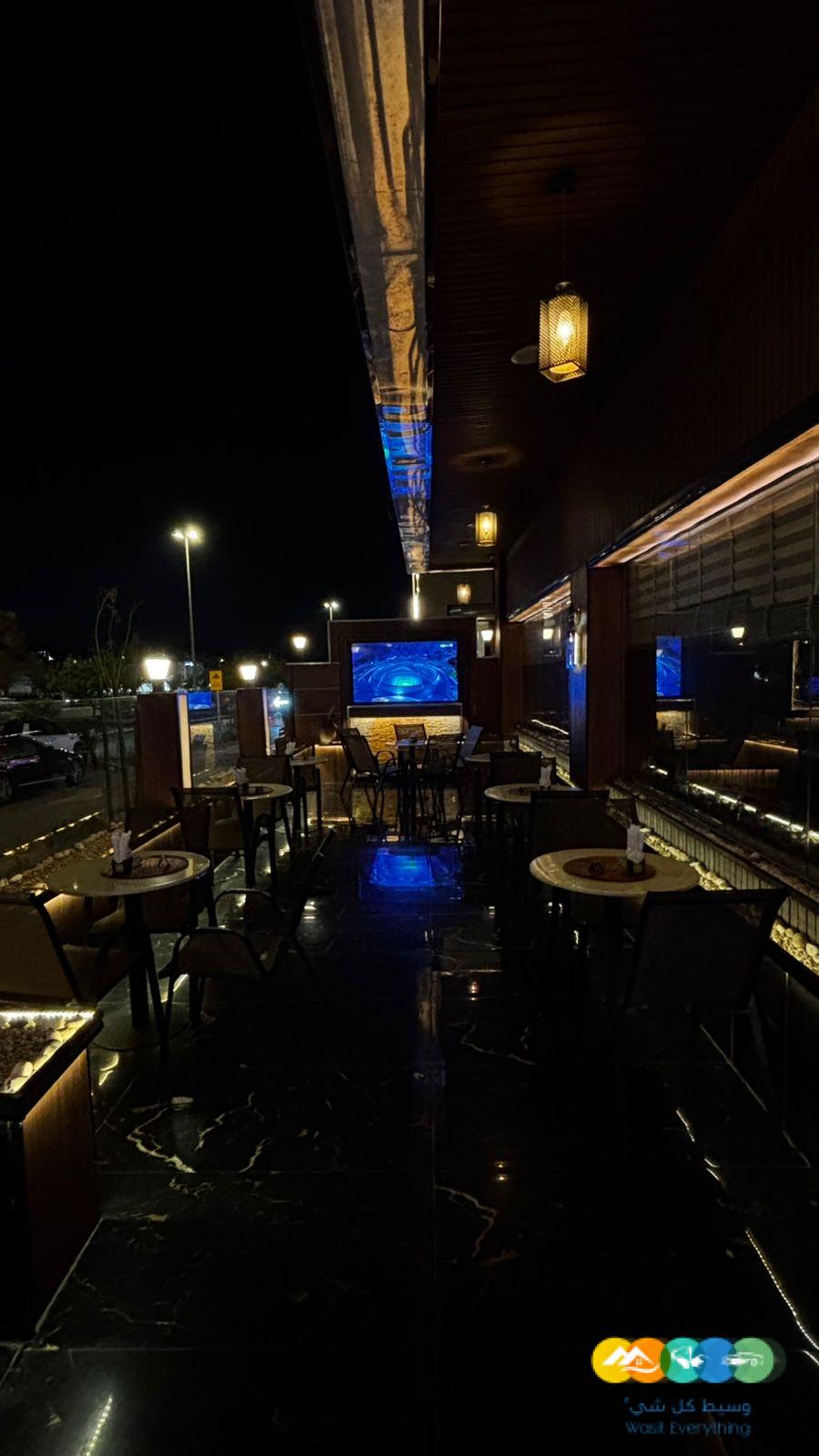 مطعم و كافيه للتقبيل