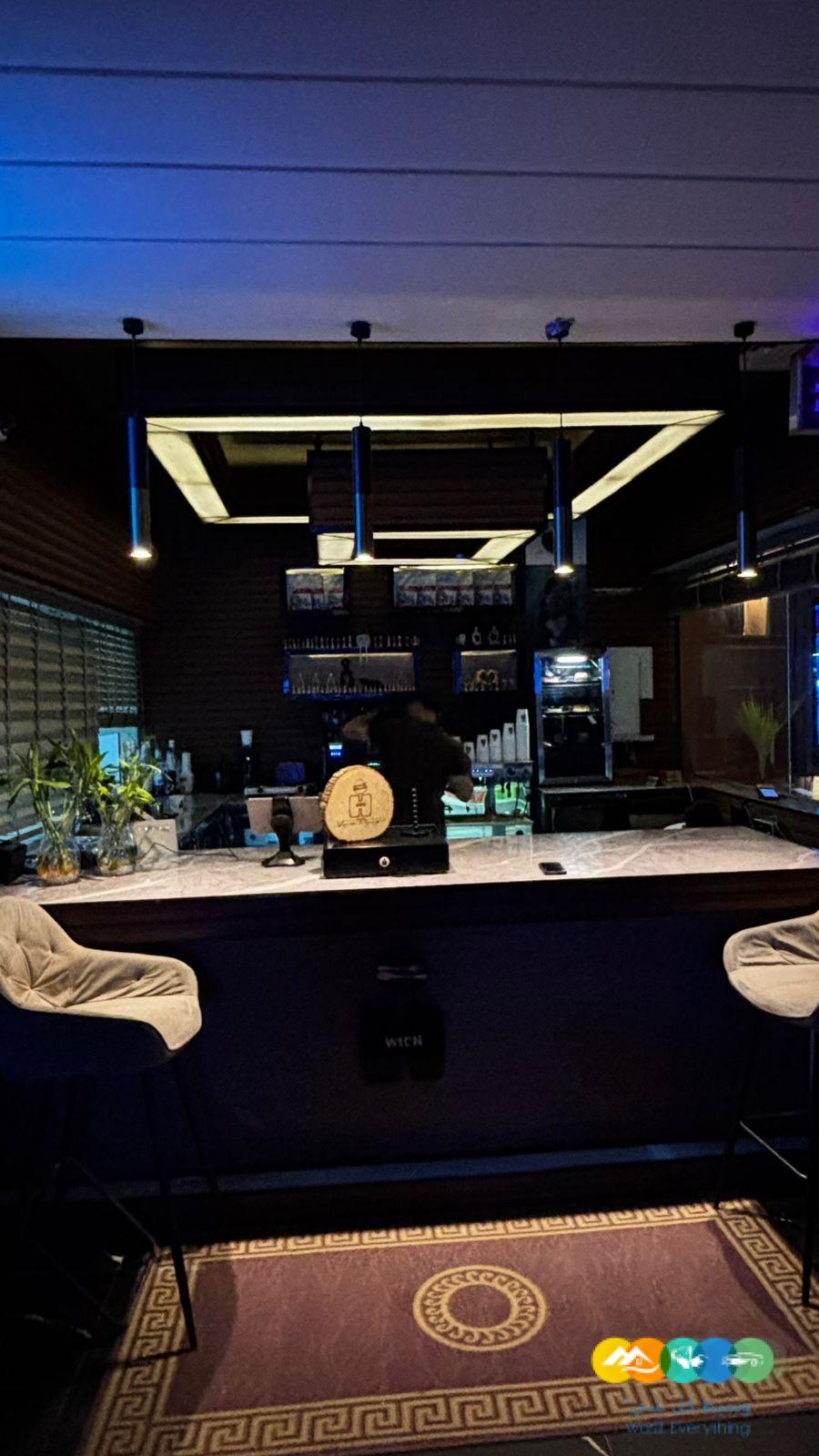 مطعم و كافيه للتقبيل