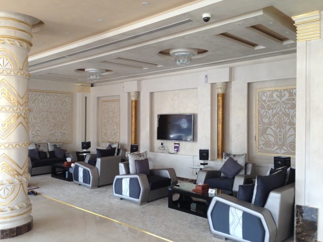 تشطيب لوبي إجنحة فندقية مخدومة في الرياض