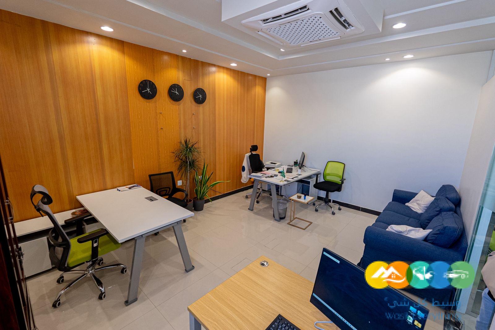 مكاتب مؤثثة للإيجار العارض