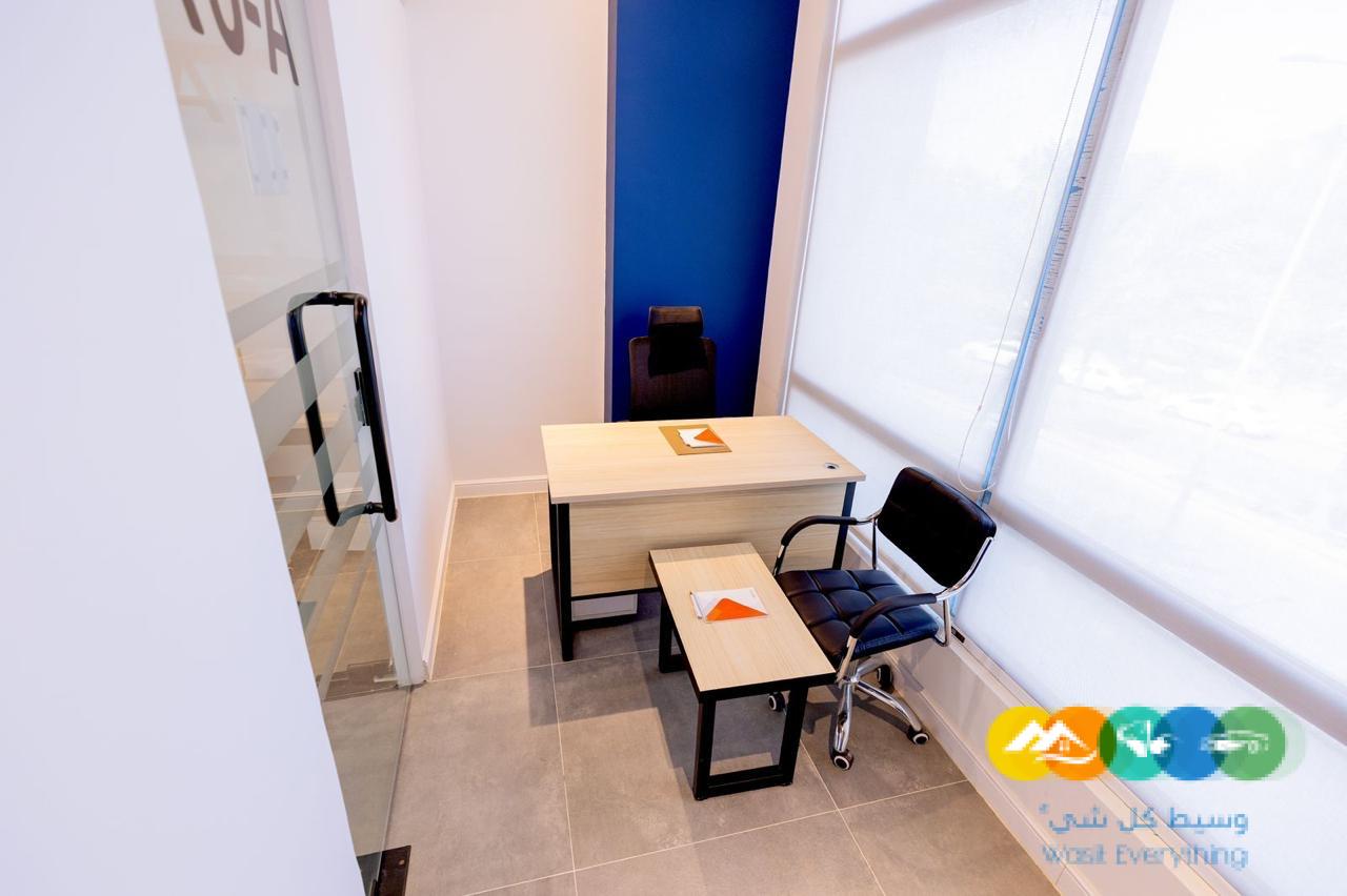 مكاتب مؤثثة للإيجار