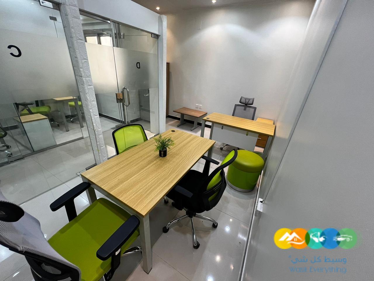 مكاتب مؤثثة للإيجار