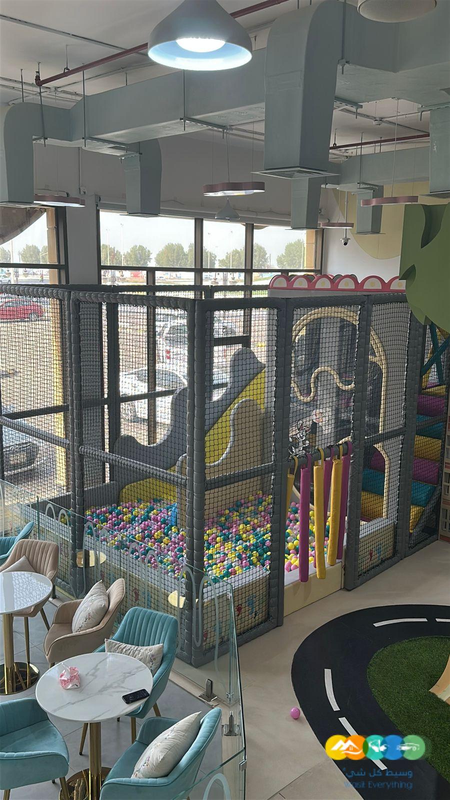 تقبيل محل ألعاب أطفال بالدمام