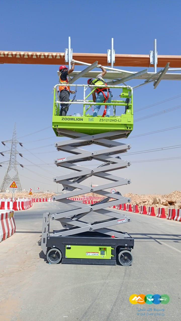 سيزر لفت للايجار روافع شوكيه للايجار مان لفت للايجار