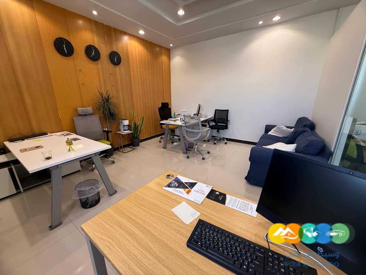 أ عملك من مكتب يرفع من مستوى نجاحك!