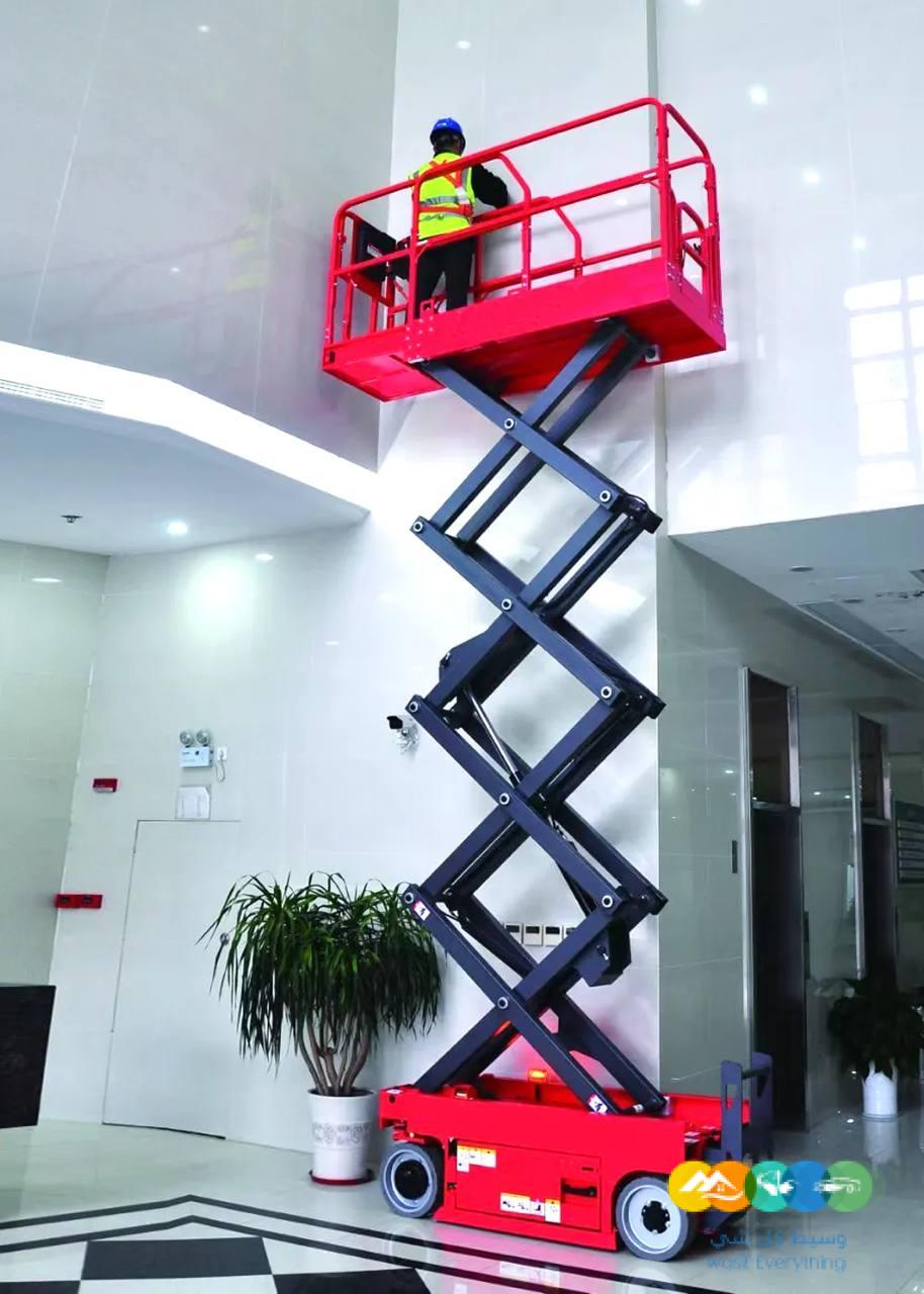 scissor lifts سيزرات لفت man lift مان لفتات للايجار