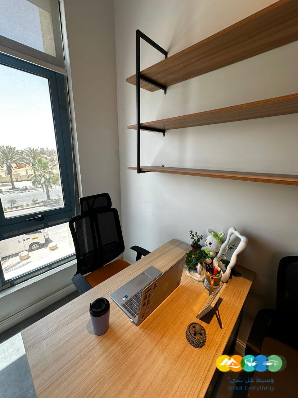 مكاتب مؤثثة للإيجار