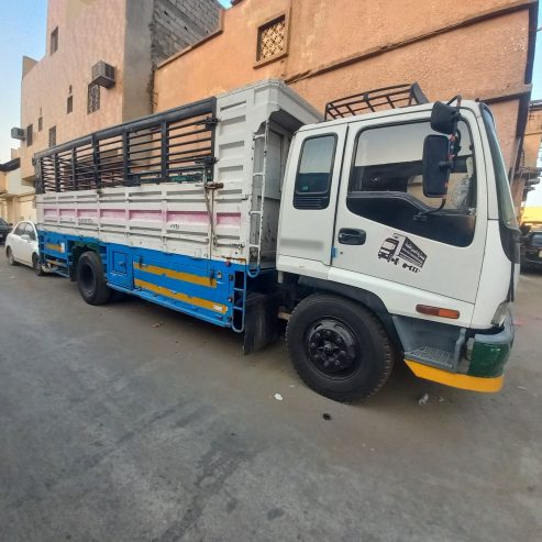 دينا نقل عفش بالرياض و خارج الرياض 0537380614
