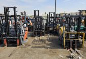 رافعات شوكيه للايجار بجميع الاحجام يومي وشهري الرياض