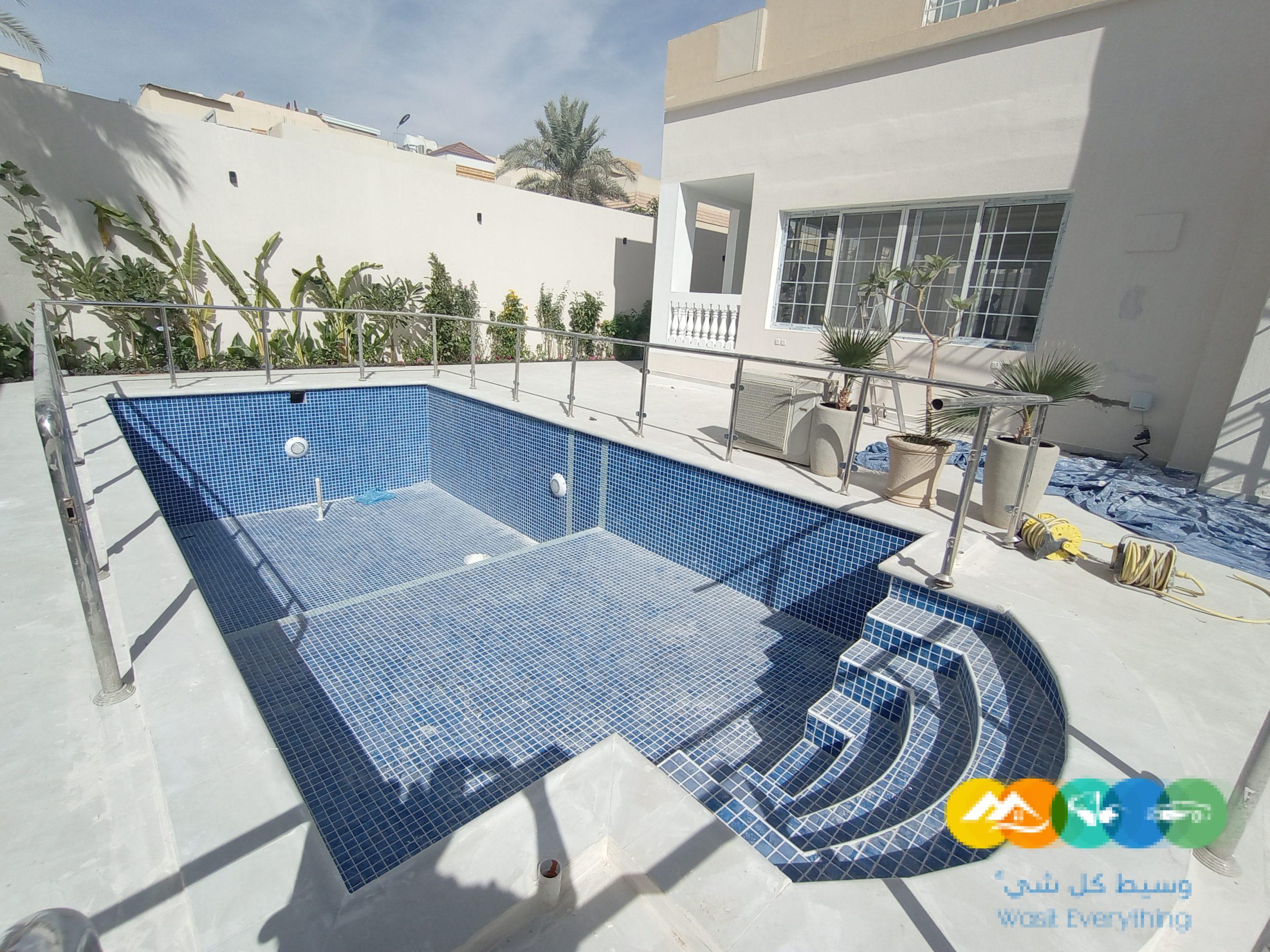 نوافير وشلالات ديكورية فاخرة مع كروزا للمسابح بالرياض