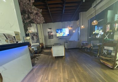 53F1A1B0-3FC8-4DFE-9ED1-93CC0F57515F