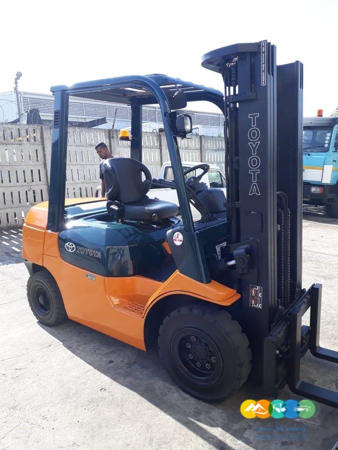 forklifts All sizes For rent