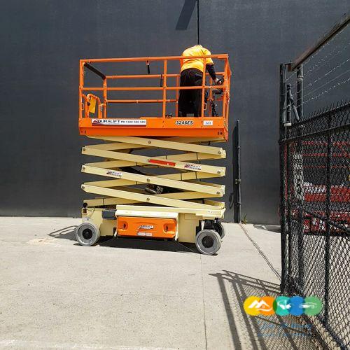 سيزر لفت للايجار