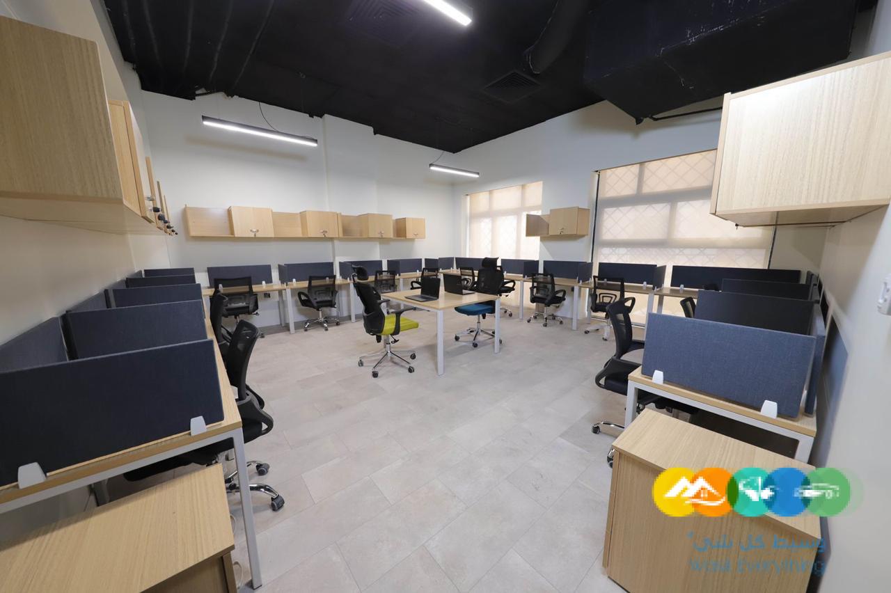 مكاتب مؤثثة للإيجار