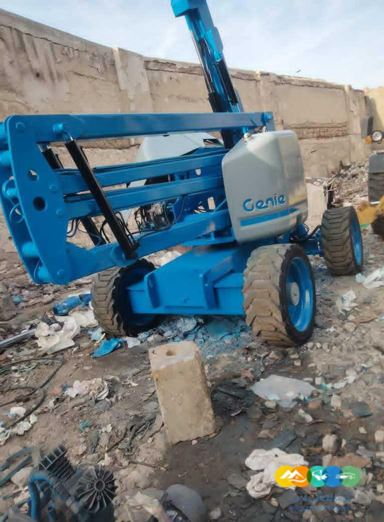 بوم لفت للإيجار في جدة الدمام الرياض boom lift for rent