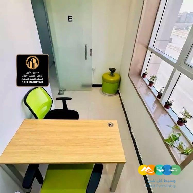 عروض اليوم الوطني حاضنة اعمال وغيرها للايجار